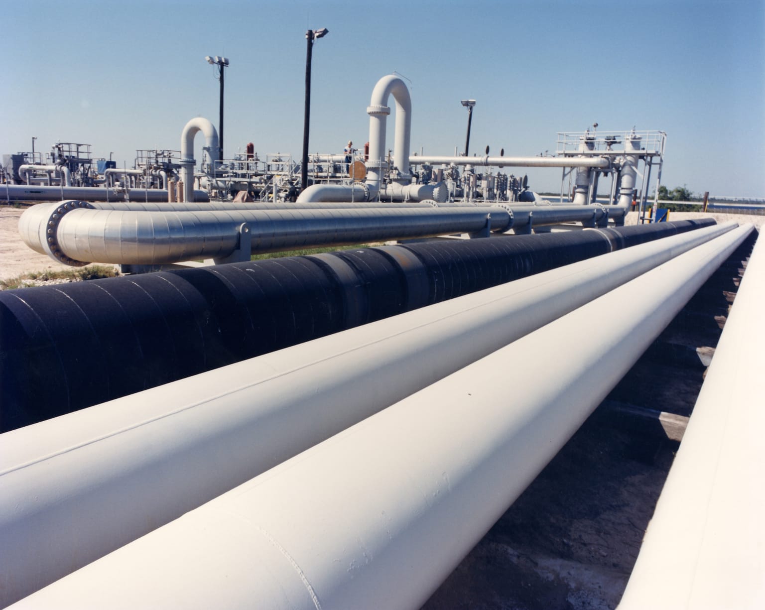 Crude oil pipes at the Bryan Mound Strategic Petroleum Reserve site near Freeport, Texas, evening review for Oct 23 2026