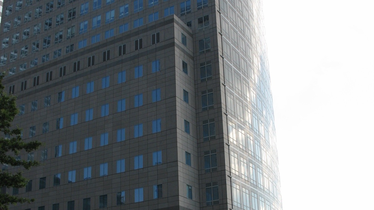 The New York Mercantile Exchange building in Lower Manhattan, evening review for Oct 27 2026