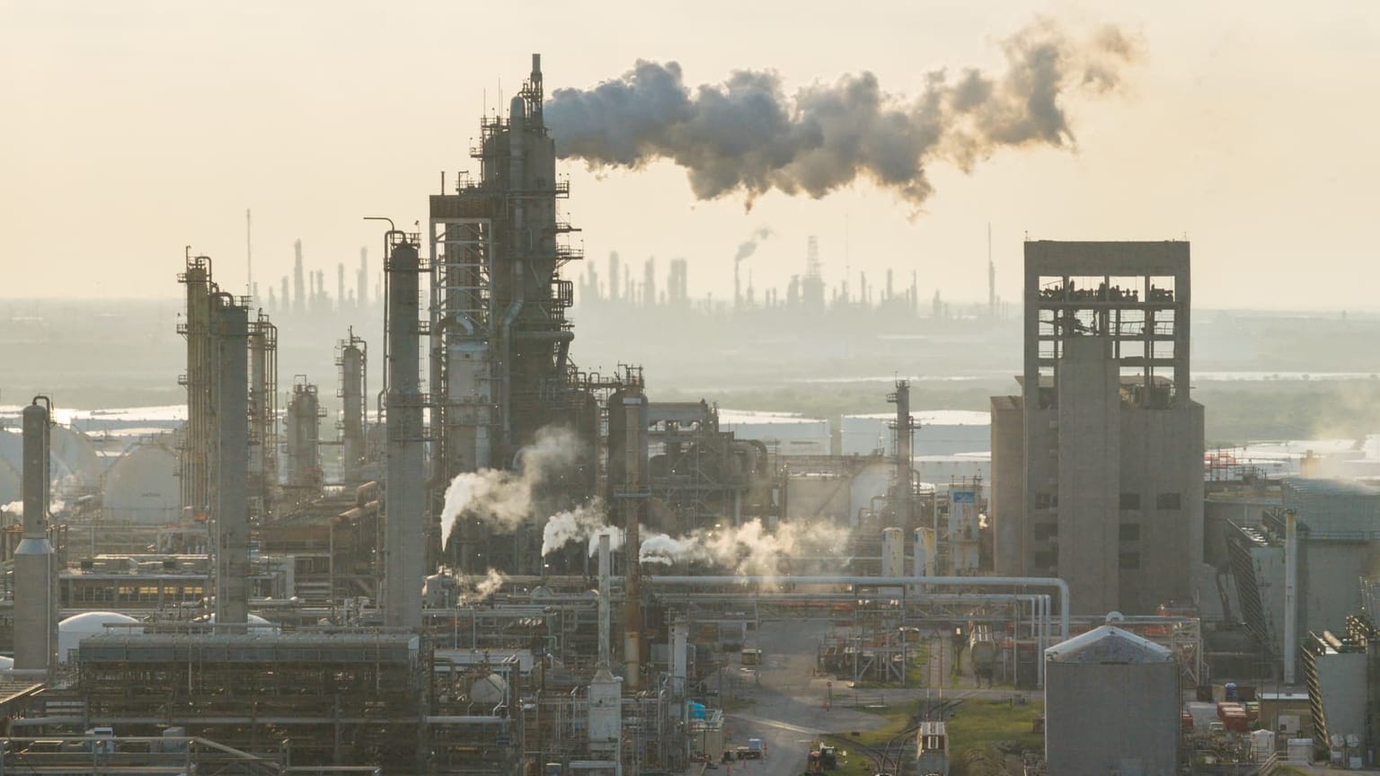 Crude oil tankers in the Strait of Hormuz representing the Friday US-Iran fire exchange that rebounded WTI 0.88% to $95.64 ahead of the April nonfarm payrolls release, ThriveInMarkets daily morning analysis May 8 2026